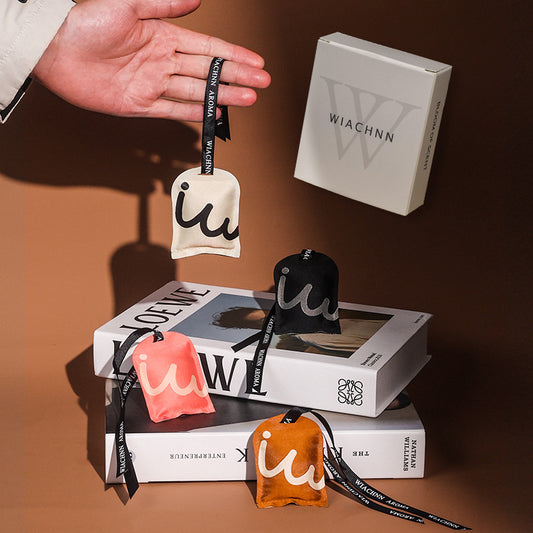 New wardrobe aromatherapy car sachet lasting aroma deodorization fragrance indoor home wardrobe sachet wholesale